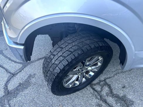 Used 2015 Ford F150 Lariat w/ Equipment Group 502A Luxury image 23