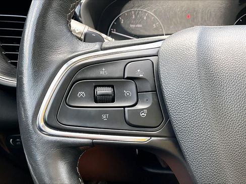 Used 2021 Buick Envision Preferred FWD image 23