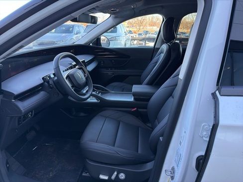 New 2026 Lincoln Nautilus Premier w/ Equipment Group 102A image 9