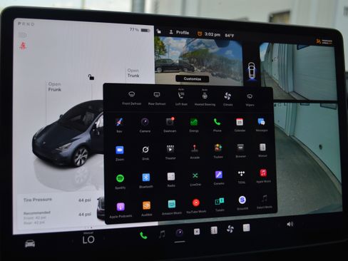 Used 2024 Tesla Model Y Long Range image 20