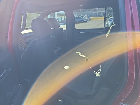 New 2026 GMC Acadia AT4 w/ Luxury Package AWD/4WD image 11