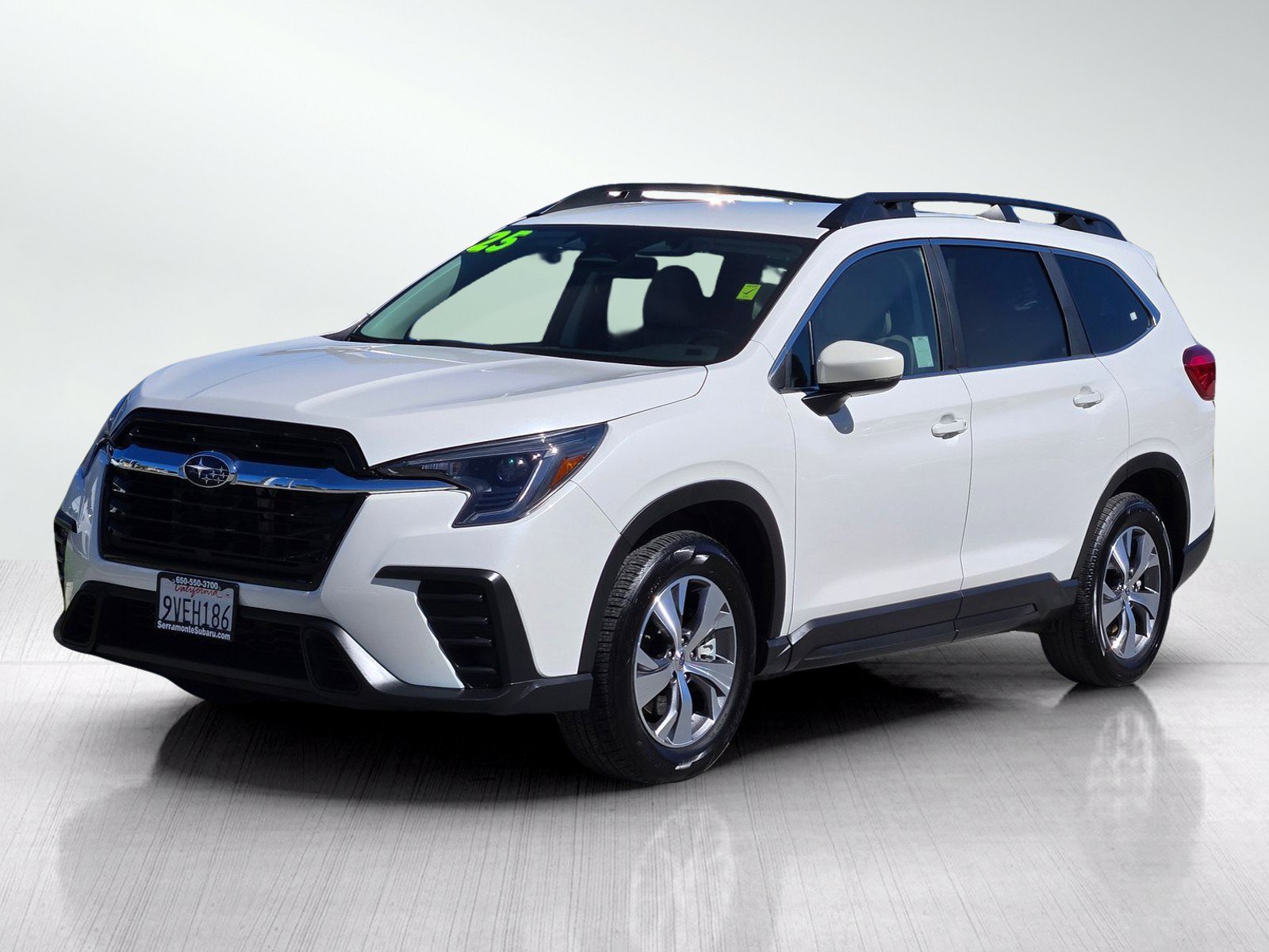 Used 2025 Subaru Ascent Premium AWD/4WD image 8
