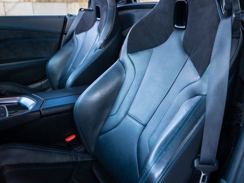 Used 2020 BMW Z4 M40i w/ Premium Package image 2