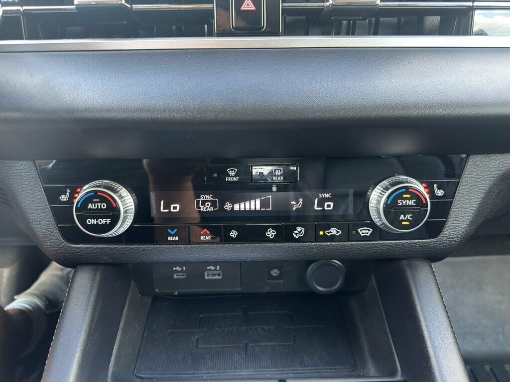 Used 2022 Mitsubishi Outlander SEL AWD/4WD image 20