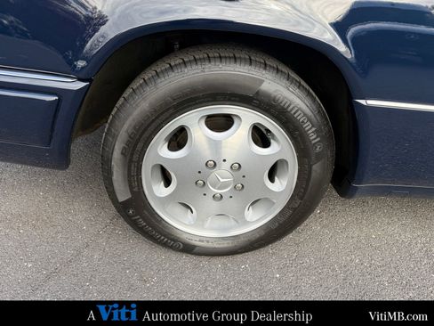 Used 1995 Mercedes-Benz E 320 E 320 image 18