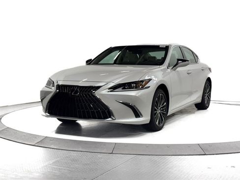 New 2025 Lexus ES 350 w/ Premium Package image 3