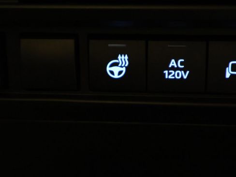 Used 2023 Toyota Tundra Capstone image 45