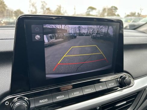 Certified 2023 Kia Forte LXS w/ LXS Technology Package image 22