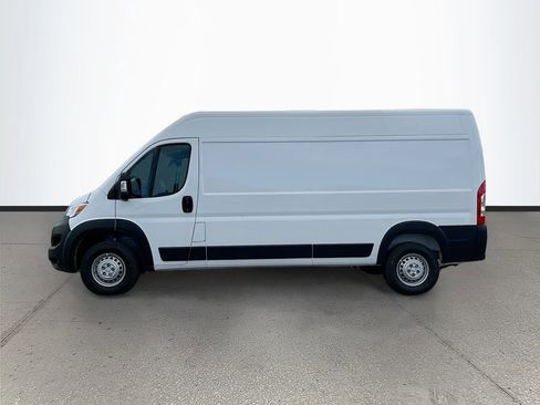 New 2026 RAM ProMaster 2500 w/ Convenience Group FWD image 4