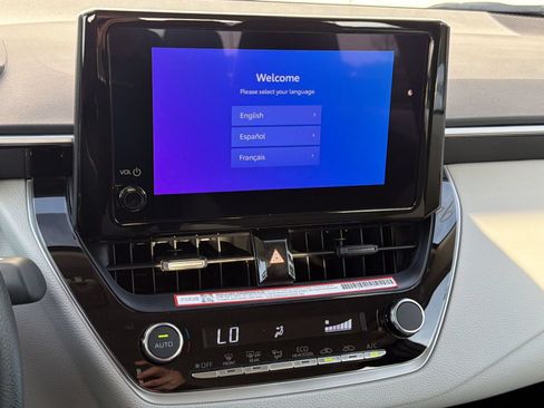 Used 2026 Toyota Corolla LE FWD image 21