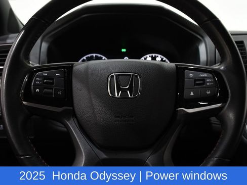 Used 2025 Honda Odyssey Sport-L image 10