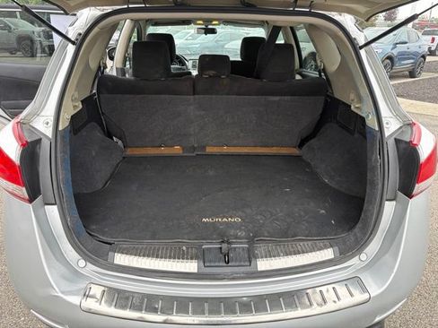 Used 2011 Nissan Murano S FWD image 17