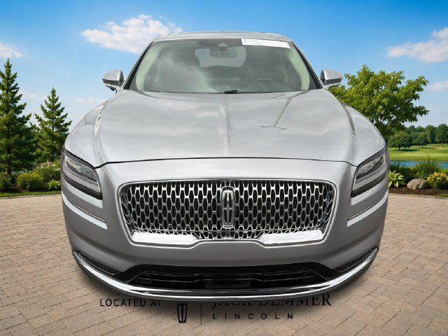 Used 2023 Lincoln Nautilus Reserve AWD/4WD image 11