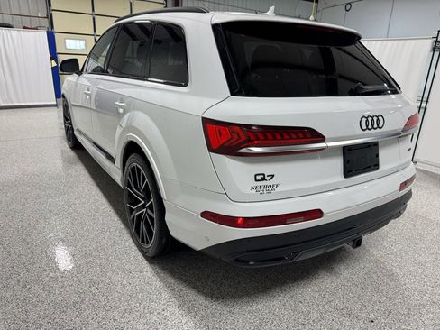 Used 2020 Audi Q7 3.0T Prestige w/ Prestige Package image 7