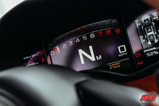 Used 2016 McLaren 570S Coupe RWD image 26