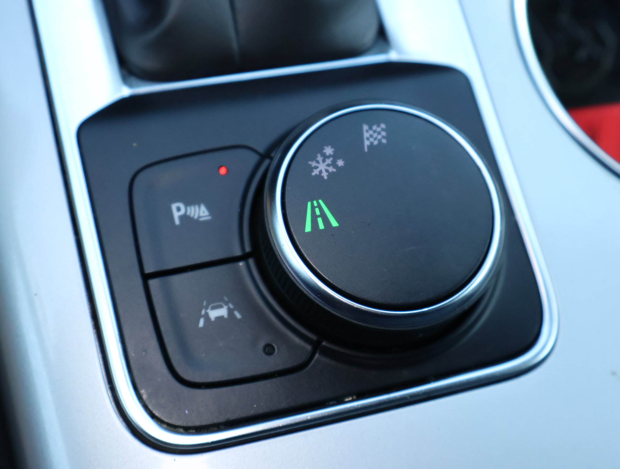 Used 2024 Chevrolet Blazer LT w/ Convenience Package FWD image 20
