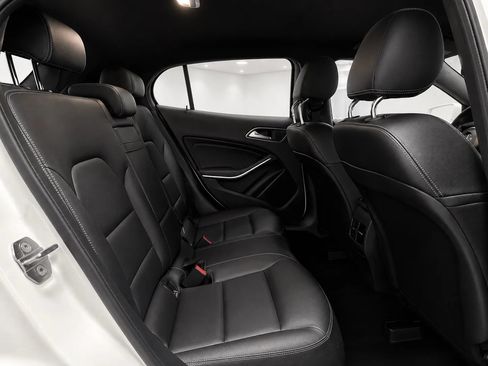 Used 2019 Mercedes-Benz GLA 250 image 25