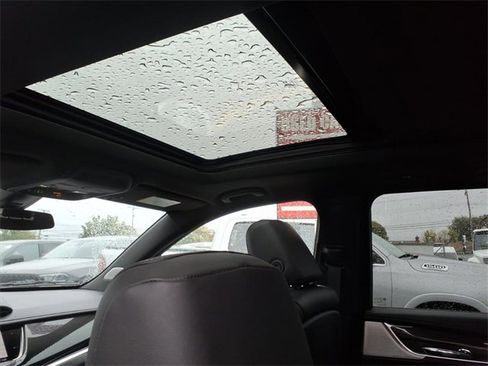 Used 2020 Cadillac XT6 Sport image 15