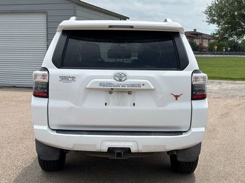 Used 2016 Toyota 4Runner SR5 Premium RWD image 5