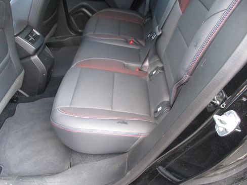 Used 2024 Chevrolet Equinox EV RS image 11