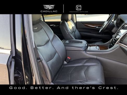 Used 2020 Cadillac Escalade Luxury AWD/4WD image 23