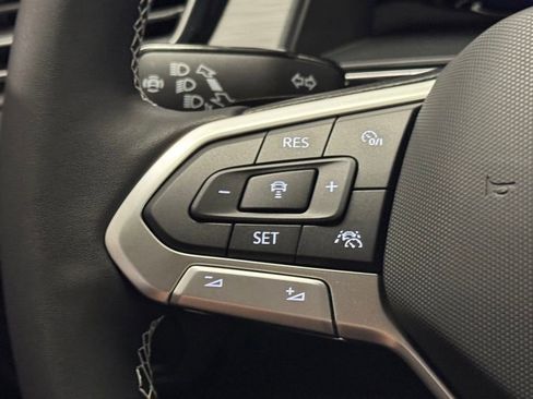 New 2026 Volkswagen Atlas Cross Sport SE image 26