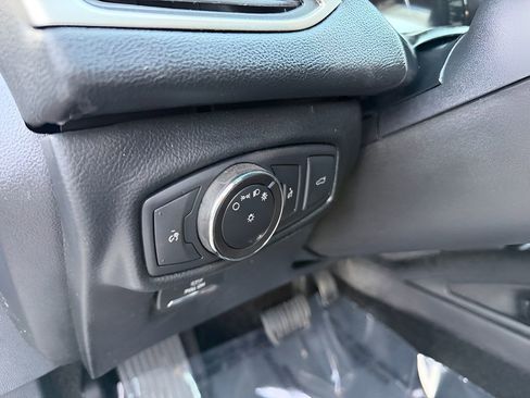 Used 2018 Lincoln MKZ Select w/ Select Plus Package image 17