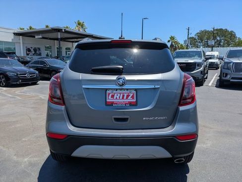 Used 2020 Buick Encore Preferred FWD image 6