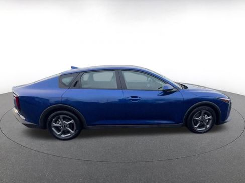 Used 2025 Kia K4 LXS image 16