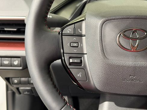 New 2026 Toyota Prius Plug-In Hybrid FWD image 23