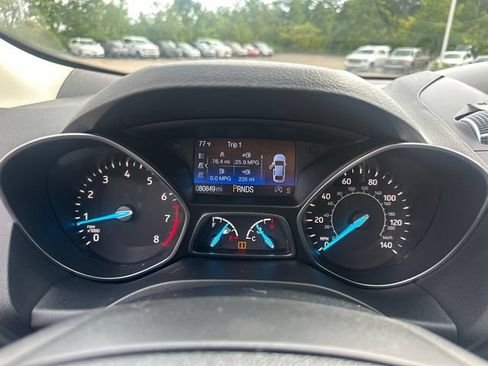 Used 2018 Ford Escape SE w/ SE Sport Appearance Package AWD/4WD image 30