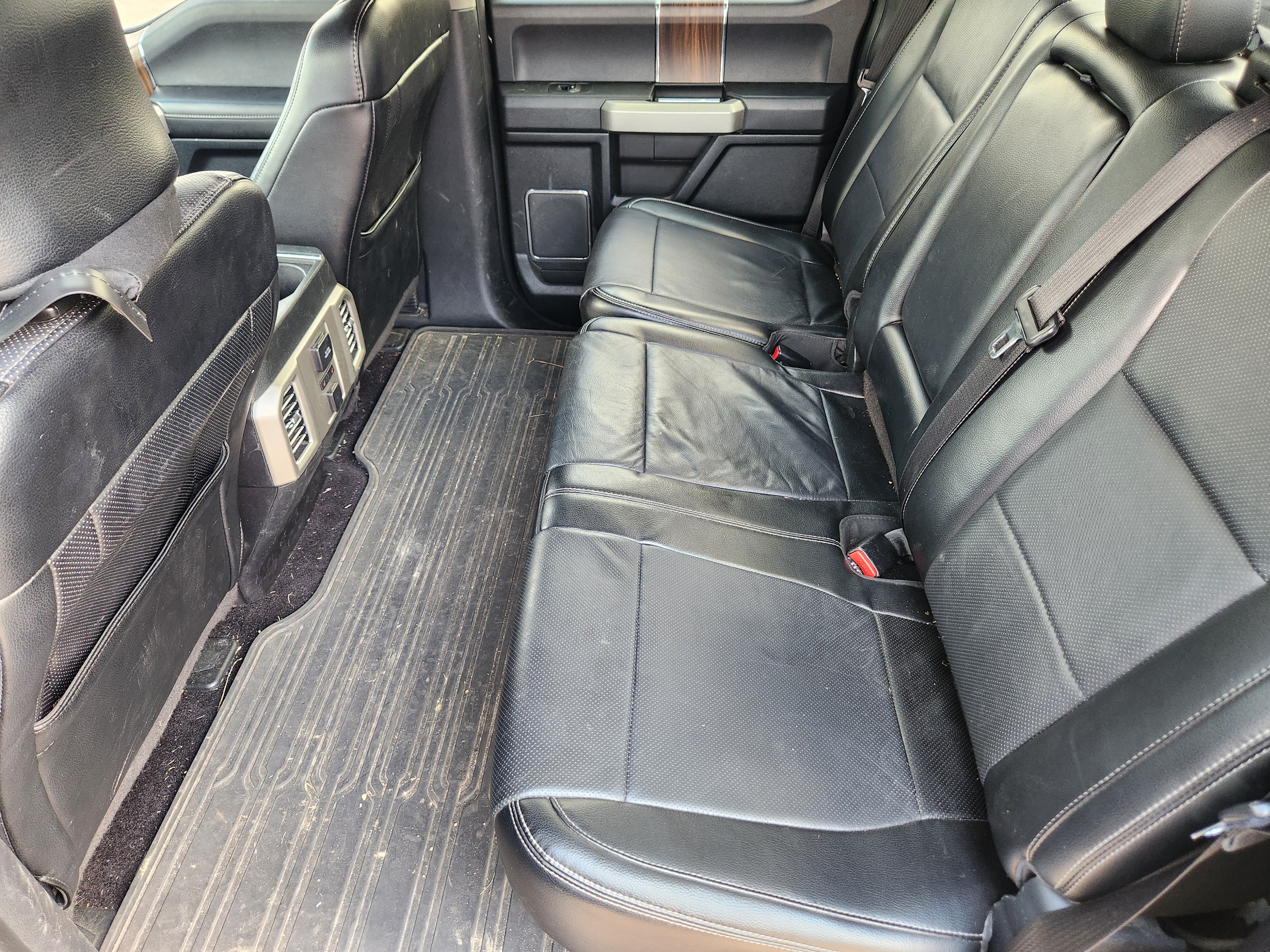 Used 2016 Ford F150 Lariat w/ Equipment Group 502A Luxury AWD/4WD image 22