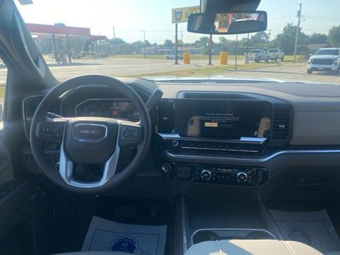 New 2025 GMC Sierra 2500 SLT w/ SLT Premium Package image 14