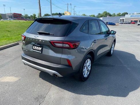 Certified 2025 Ford Escape Active FWD image 7