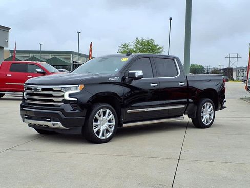 Used 2022 Chevrolet Silverado 1500 High Country w/ High Country Premium Package image 1