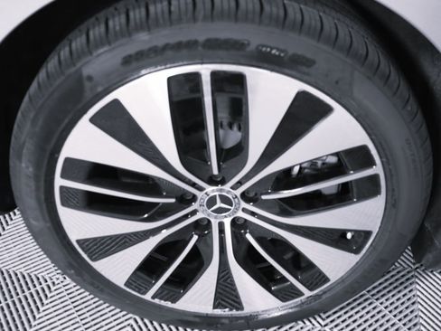 Used 2024 Mercedes-Benz EQE 350+ 4MATIC Sedan image 7