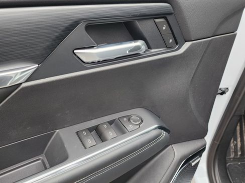 New 2026 GMC Acadia Elevation w/ Black Edition FWD image 14