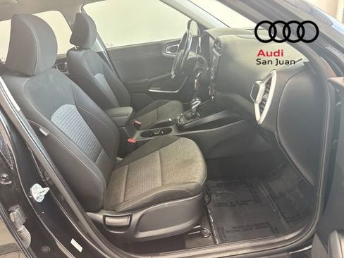 Used 2020 Kia Soul GT-Line FWD image 25