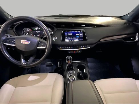 Used 2020 Cadillac XT4 Sport w/ Cold Weather Package FWD image 14