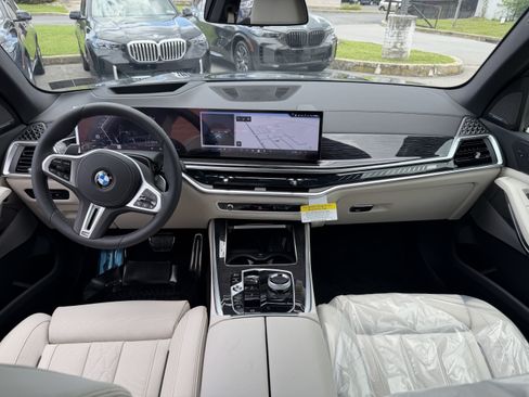New 2026 BMW X5 M60i AWD/4WD image 19