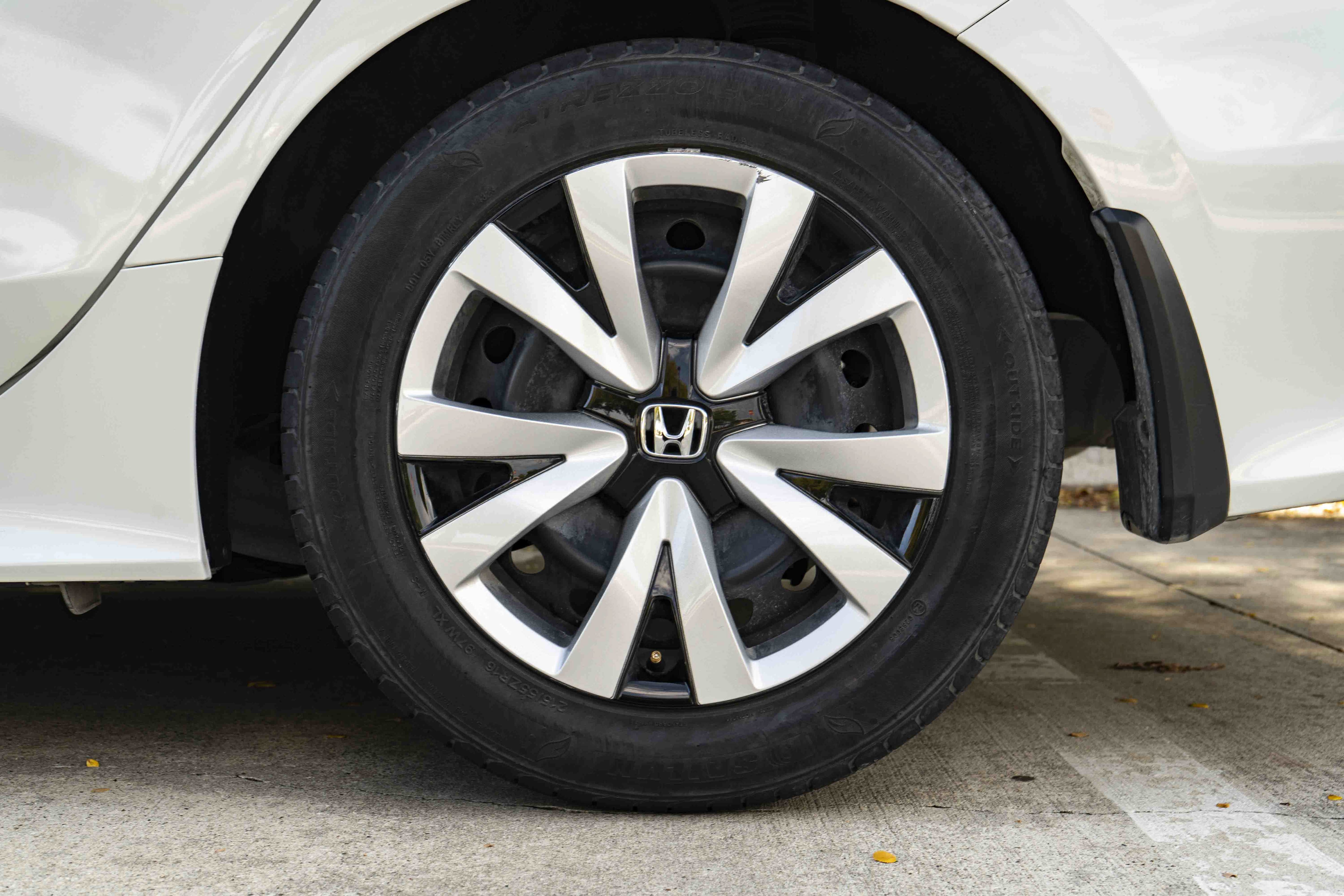 Used 2026 Honda Civic LX image 15