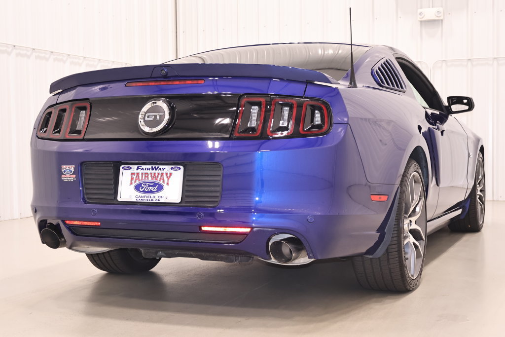 Used 2014 Ford Mustang GT Premium RWD image 9