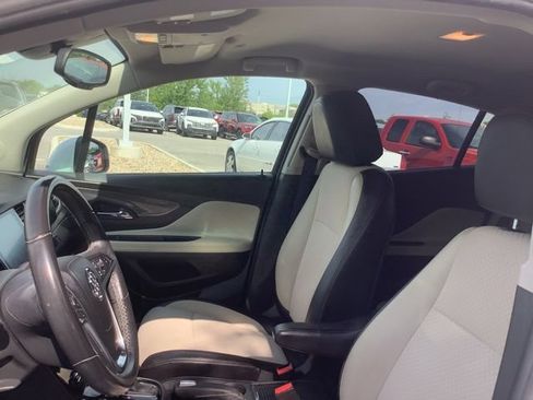 Used 2019 Buick Encore Preferred FWD image 17