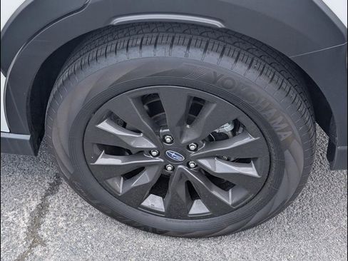 Used 2025 Subaru Outback Onyx Edition AWD/4WD image 22