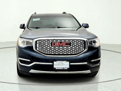 Used 2019 GMC Acadia Denali w/ Technology Package AWD/4WD image 2