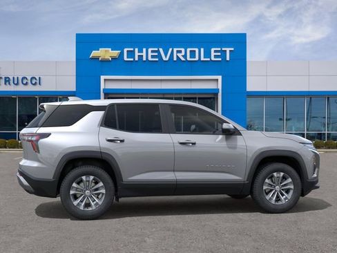 New 2026 Chevrolet Equinox LT FWD image 5
