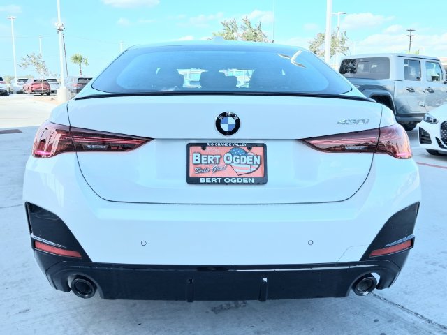 New 2026 BMW 430i w/ M Sport Package RWD image 6