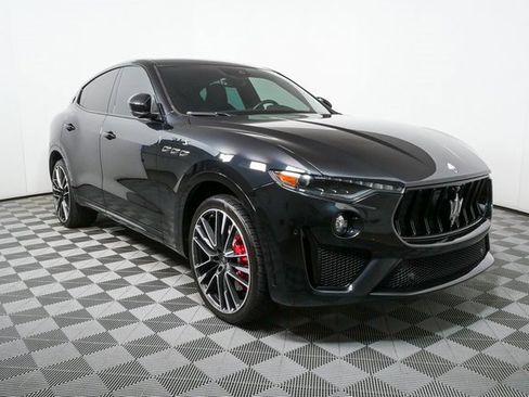 Used 2022 Maserati Levante Modena S image 27