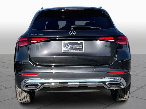New 2026 Mercedes-Benz GLC 300 image 5