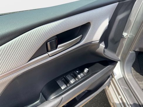 New 2026 Toyota Camry SE FWD image 18